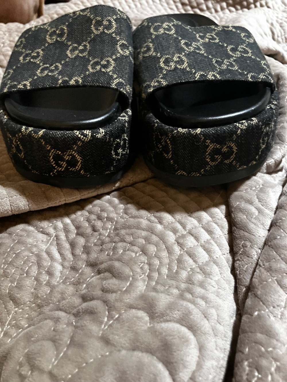 Sandals - Picture 6 of 7